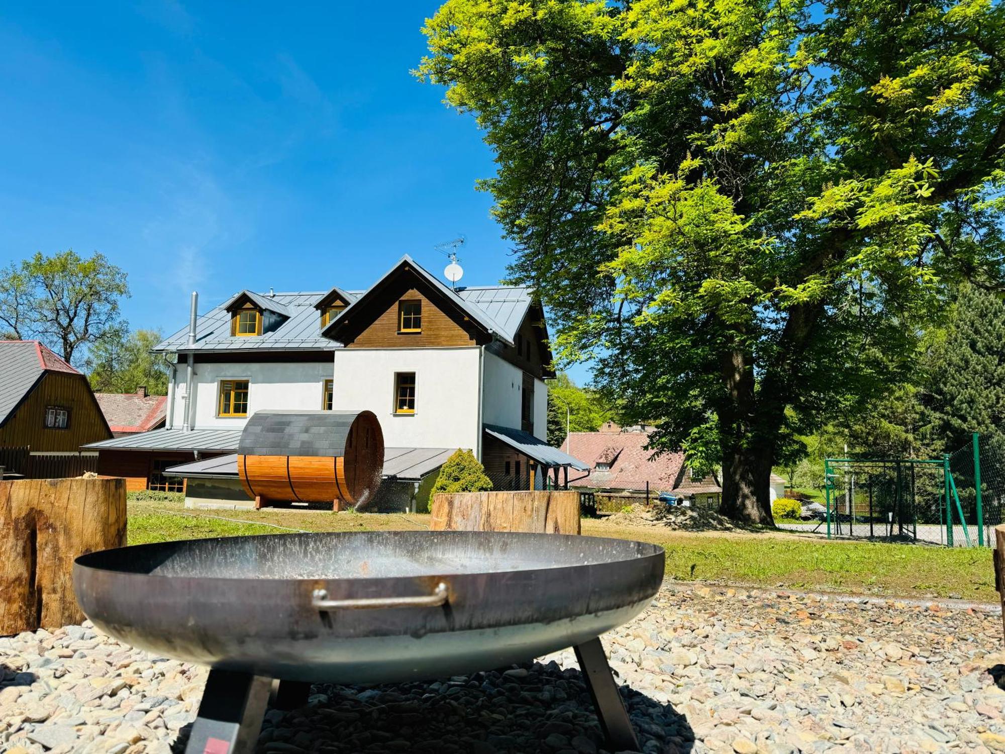 Apartman Na Sjezdovce Sedlonov ภายนอก รูปภาพ